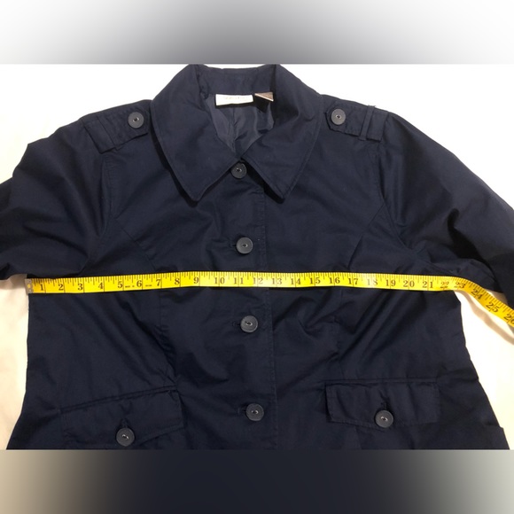 Studio Works navy blue jacket; wonderful button accents at wrists & back, 1X - Picture 5 of 11